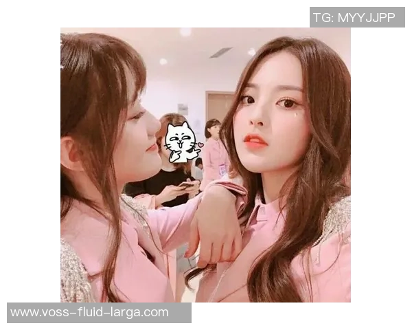 杨超越与外国足球明星的跨界友谊与合作故事揭秘