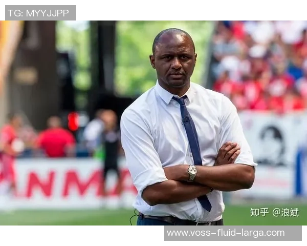 韩国足球巨星的辉煌历程与未来展望：从青涩少年到世界舞台的传奇之路